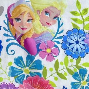 Disney‎ Frozen Elsa and Anna Floral Full Flat Bed Sheet